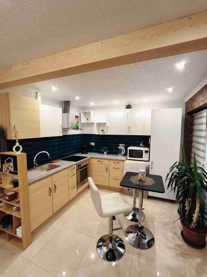 Baky House Apartment บาลาตอนแลลเล ภายนอก รูปภาพ