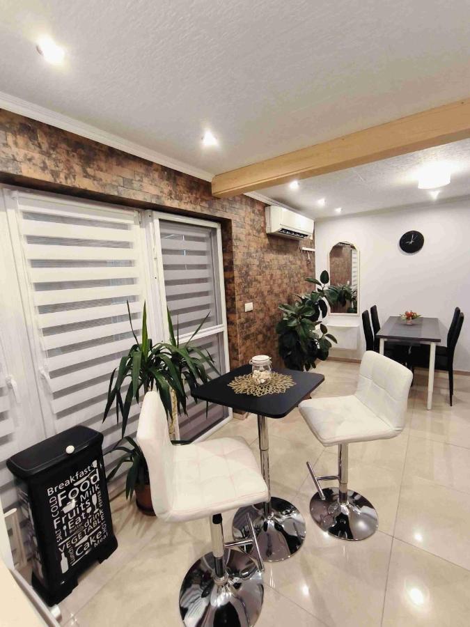 Baky House Apartment บาลาตอนแลลเล ภายนอก รูปภาพ