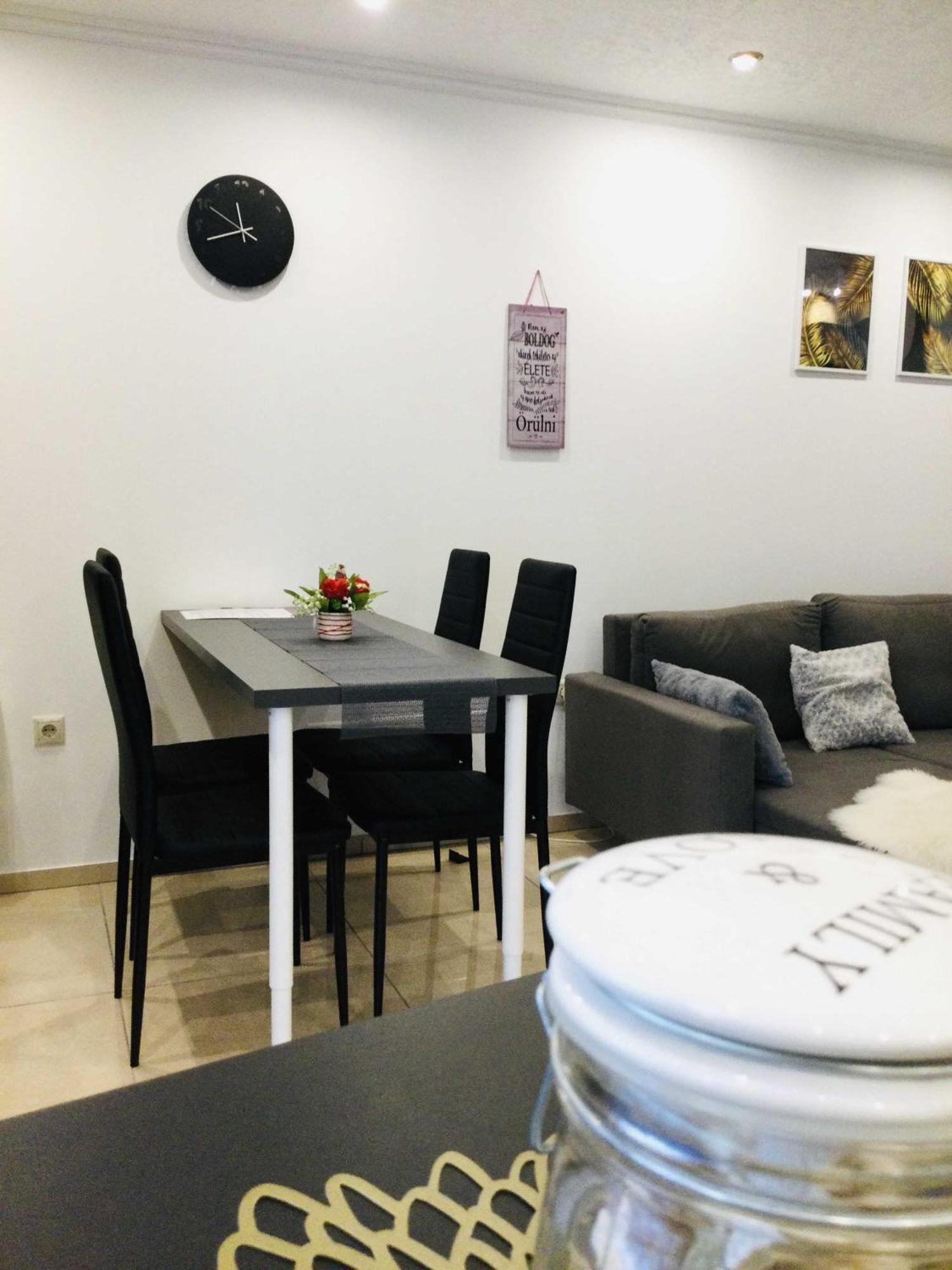 Baky House Apartment บาลาตอนแลลเล ภายนอก รูปภาพ